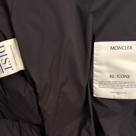 Men’s Moncler Karakorum down winter jacket - Picture 3 of 4